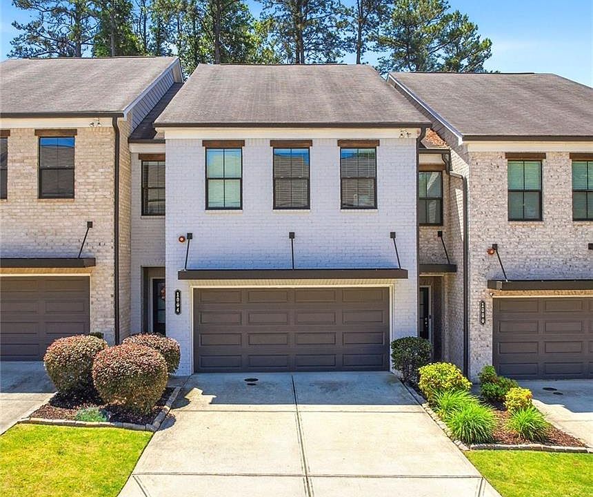 1st image of 1004 Rohner Way