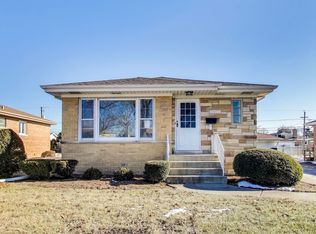 8441 N Osceola Ave, Niles, IL 60714
