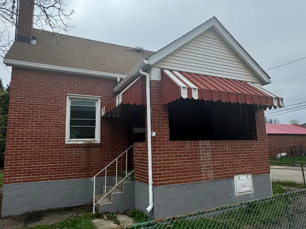 111 Seward St, Duquesne, PA 15110