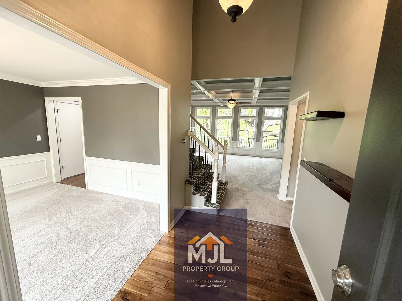 5 bed, 3.5 bath, 2840 sqft, $3,795 — Photo 4