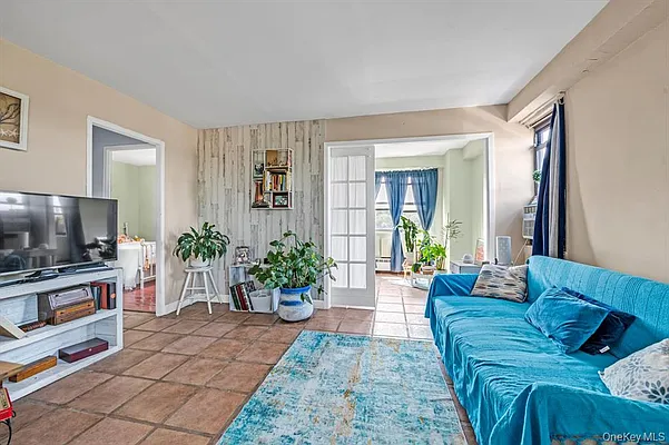 83-60 118th Street #12F in Kew Gardens, Queens | StreetEasy