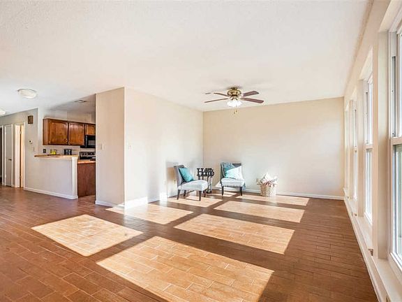 3rd image of 3441 La Mancha Way