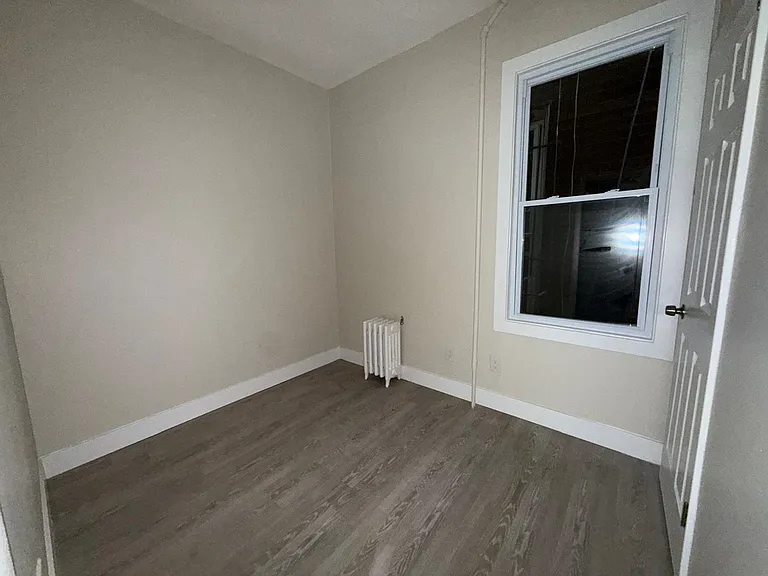 221 Wilkinson Ave #1 — Photo 16