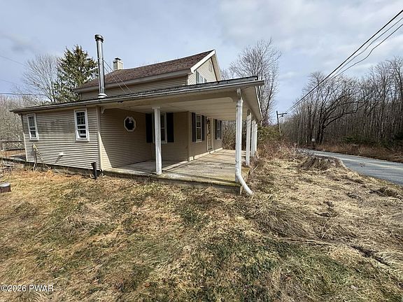 2nd image of 663 Avoy Rd