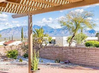 961 W Camino Sagasta, Green Valley, AZ 85622