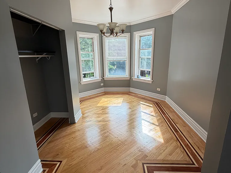 3918 N Kedzie Ave #2 — Photo 5