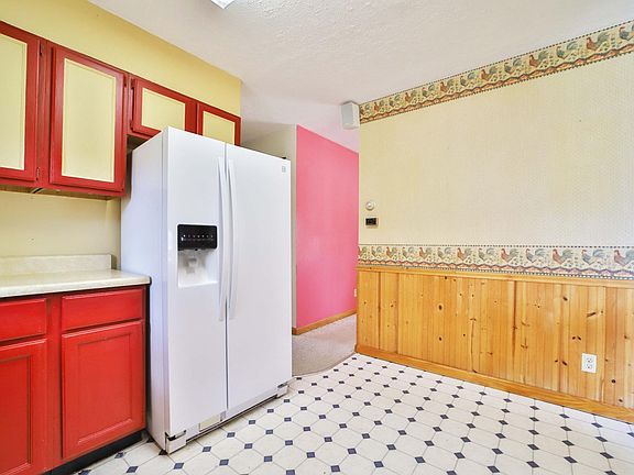 5th image of 17755 Smith Rd