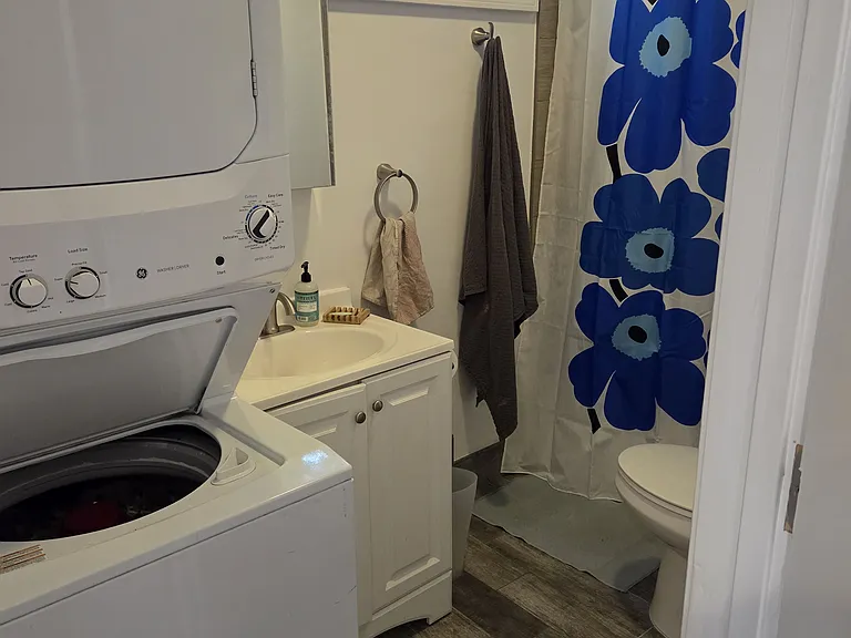 531 East St #2 — Photo 4