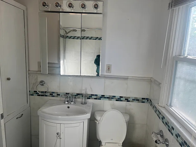 218 Gordon Ave #2 — Photo 18