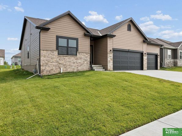 4910 Pinehill Rd, Bellevue, NE 68133 view 2