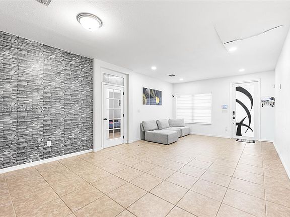 4th image of 13142 SW 255th Ter