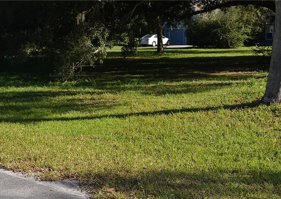 1st image of 3529 Palmway Dr
