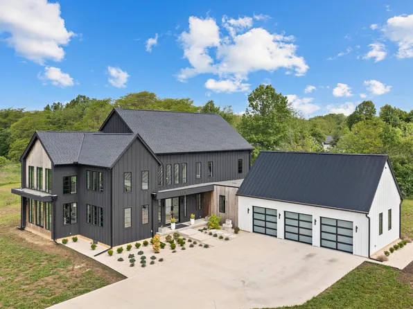 3318 S County Line Rd, Johnstown, OH 43031