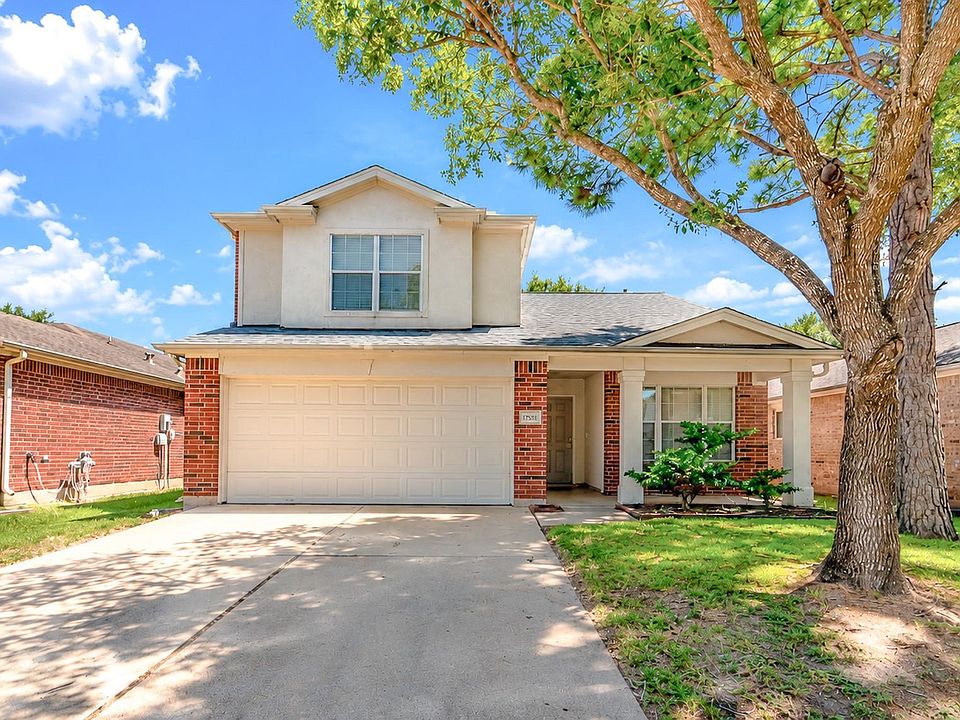 1st image of 17531 Hoover Gardens Dr