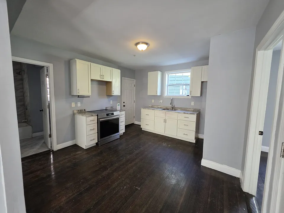 32 Park St #1