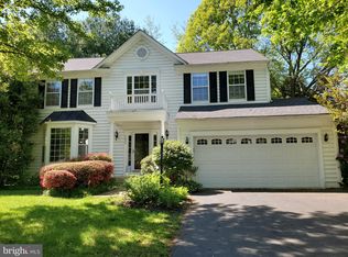 7696 Vinewood Ct, Gainesville, VA 20155