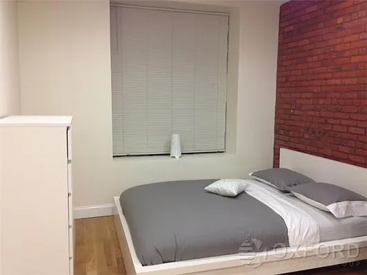 Rented by Oxford Property Group | media 26