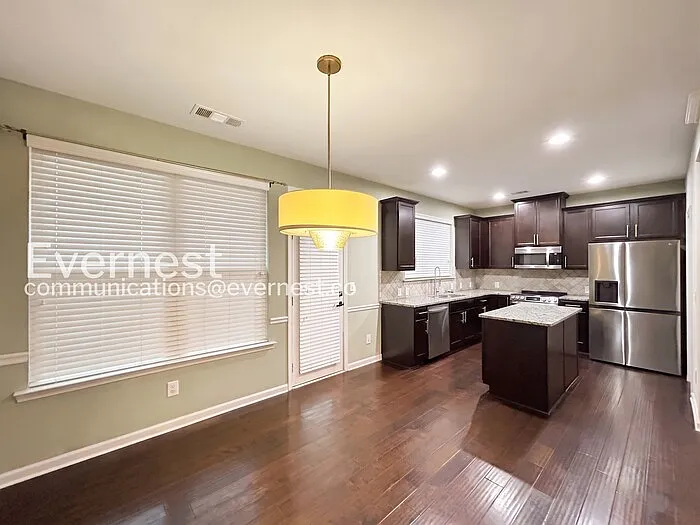 4057 Princeton Lakes Way SW — Photo 3