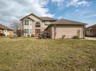 20087 Herzog Dr, Rockwood, MI 48173