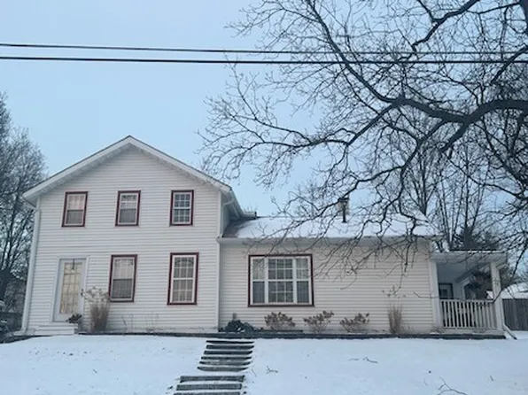 2725 Hickory St, Whitney Pt, NY 13862