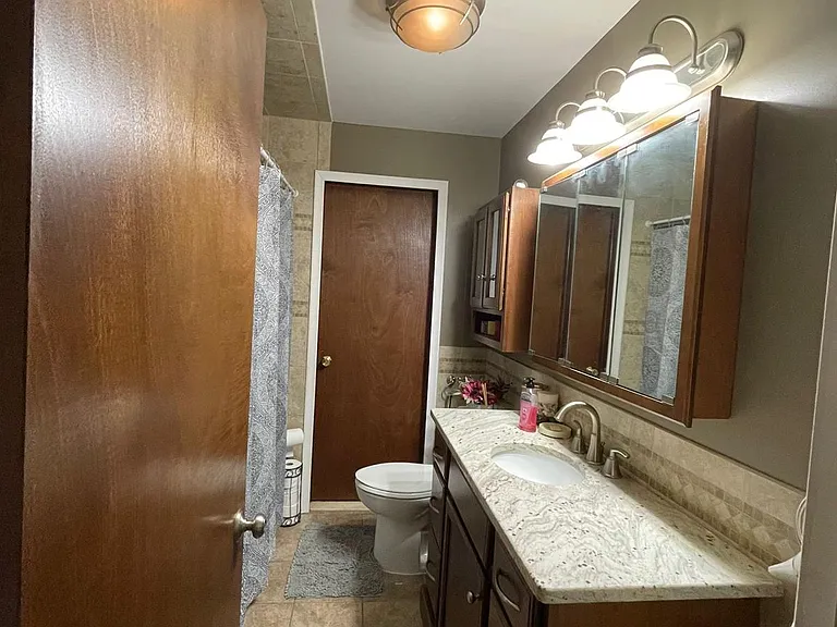7514 N Silvery Ln — Photo 13