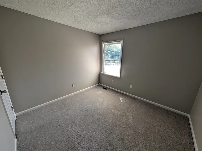 1939 Darnell Dr — Photo 19