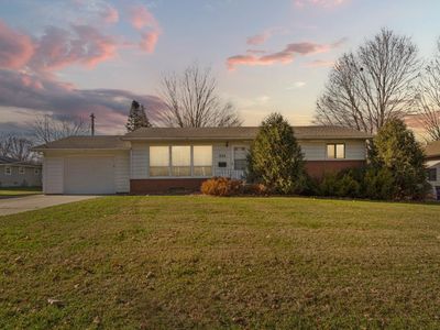 856 Valley View Rd, Faribault, MN, 55021