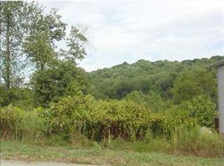 2741 Spring View Ct, Export, PA 15632