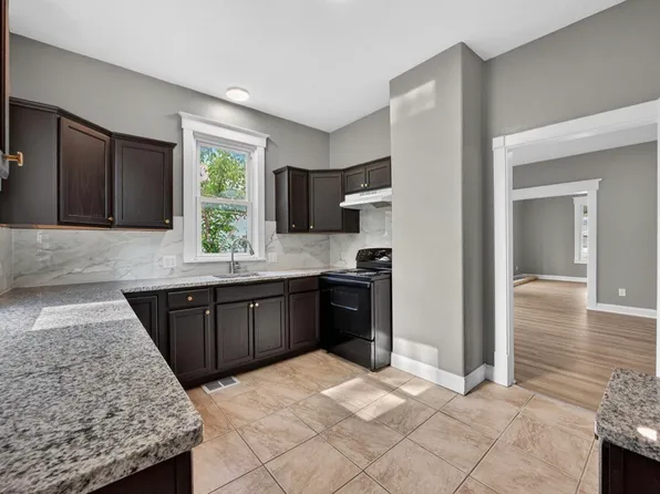1510 N Grant Avenue, Springfield, MO 65803