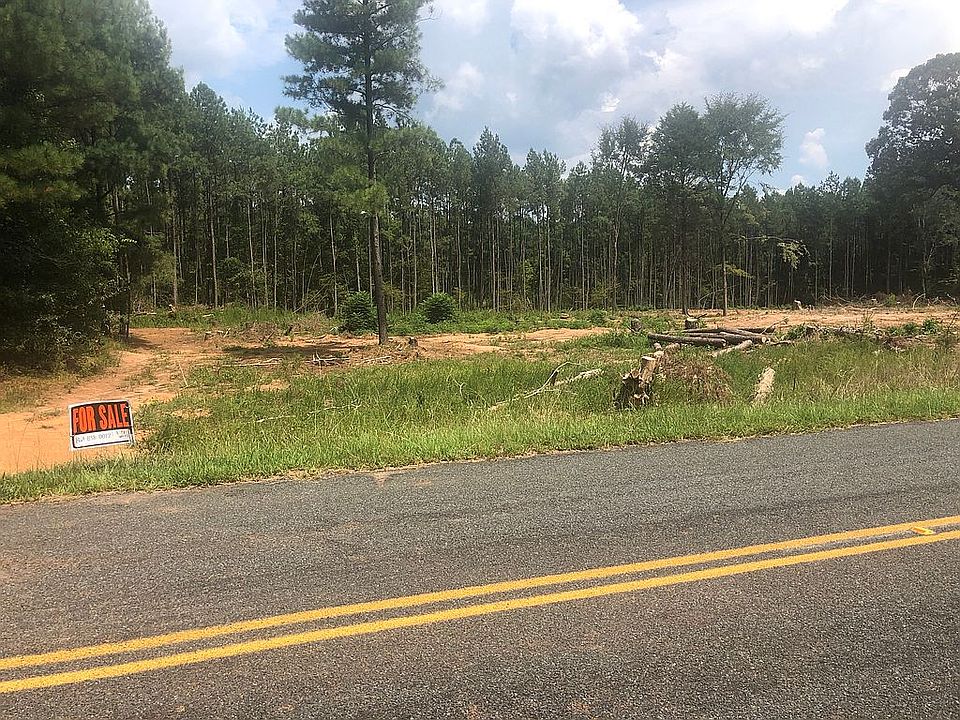 2nd image of 329 Littlejohn Rd