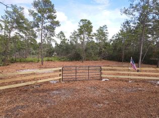 Kentucky St #32, Paisley, FL 32767