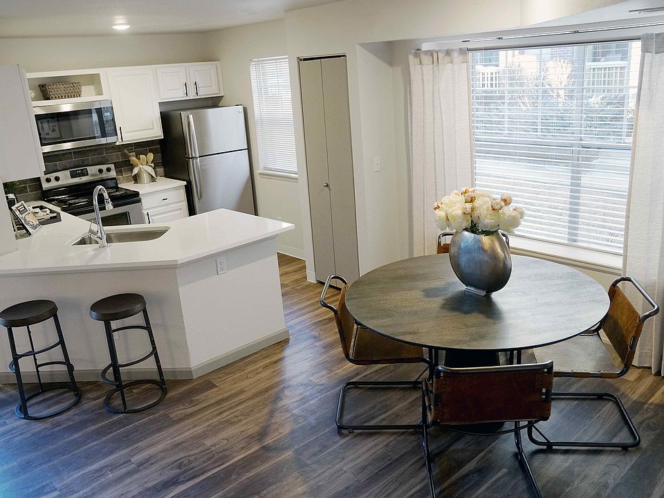 Style That Flows from Kitchen to Table
