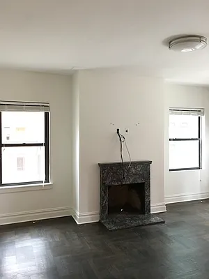 Rented by Solil Management | media 13