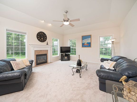 4th image of 30937 Duvall Ct