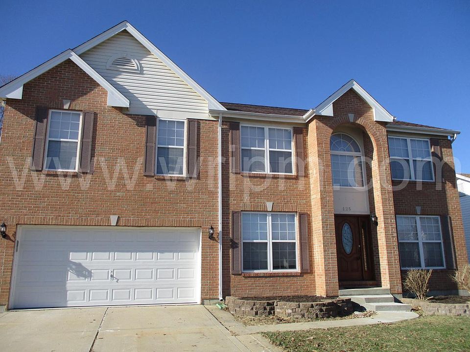 1st image of 125 Bayberry Dr