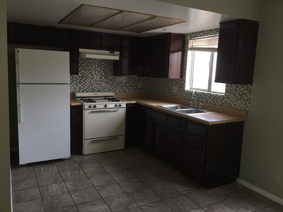 1st image of 123 N 5th St APT C