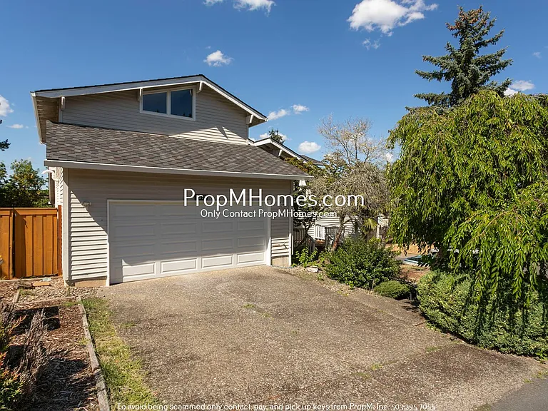 8271 SW 184th Ave — Photo 43