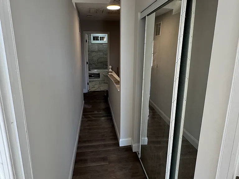 211 N Lakewood Ave — Photo 4