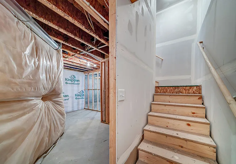 664 N Fall Creek Dr #MASTER ROOM — Photo 20
