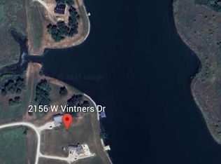 2156 W Vintners Dr, Osceola, IA 50213