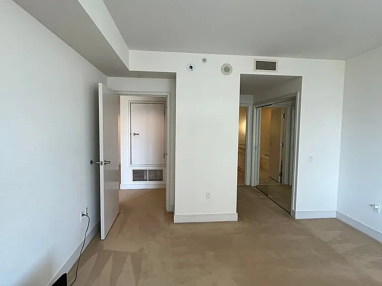 645 Front St #714 — Photo 37
