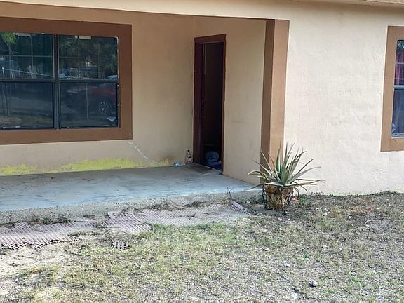5th image of 2317 Tiffany Dr