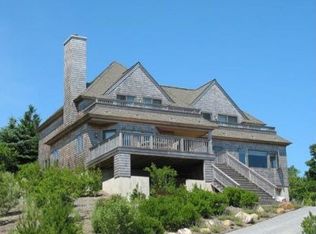 32 S Dewey Pl, Montauk, NY 11954