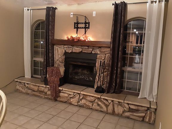 1st Fireplace in Living Rm