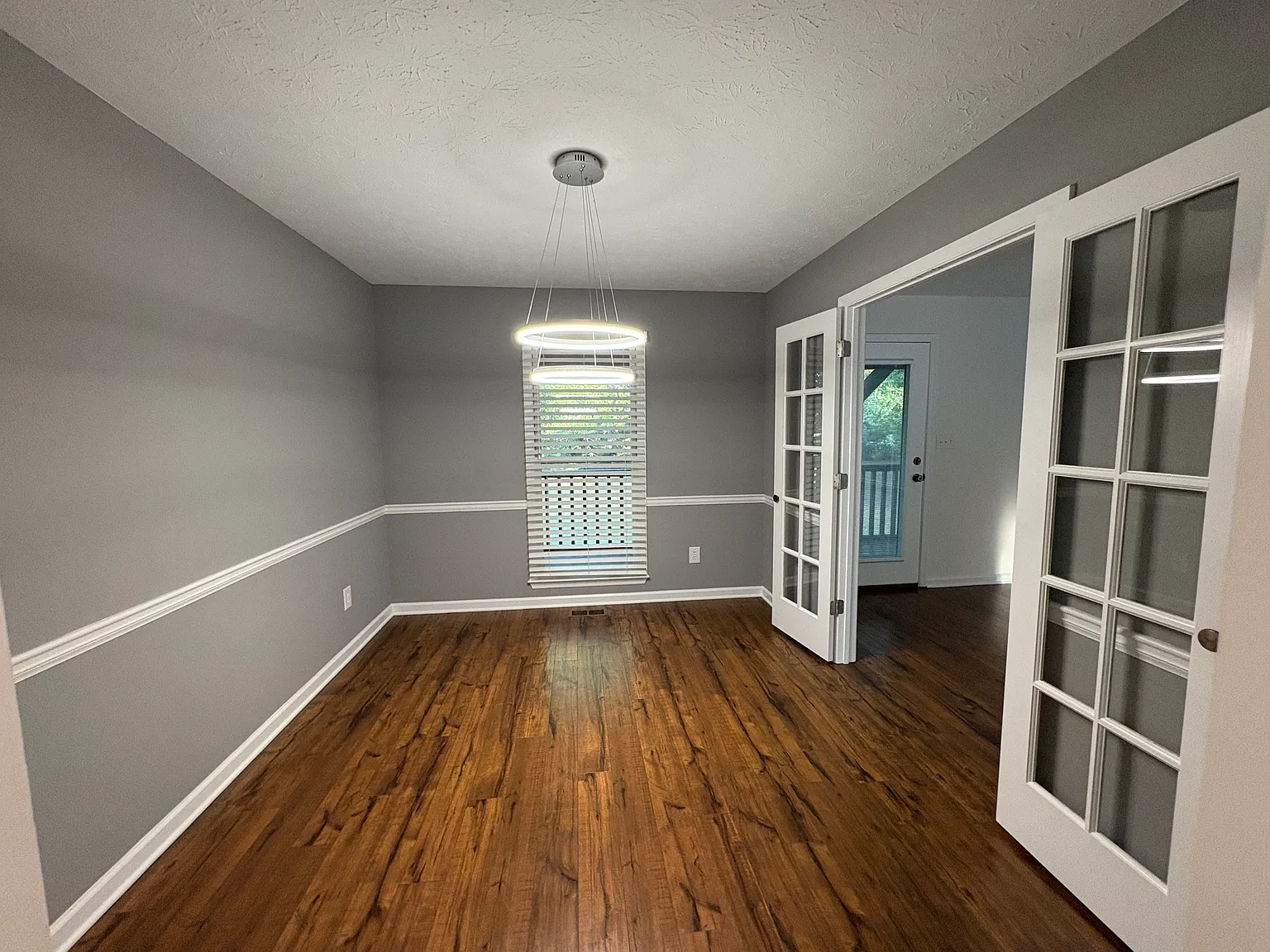 275 Fannin Rd — Photo 3