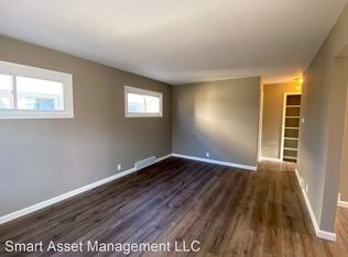 5820 N 65th St, Milwaukee, WI 53218