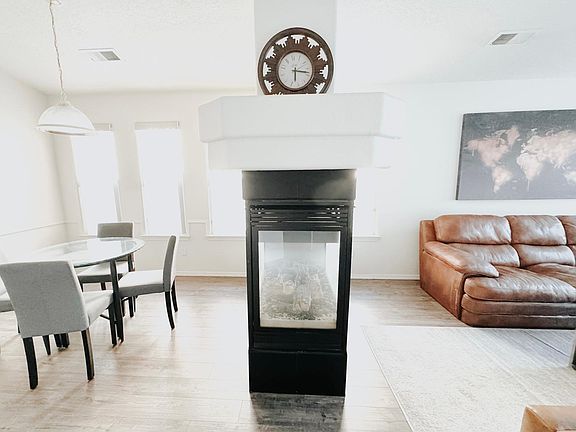 4th image of 5552 Mansfield Pl NW