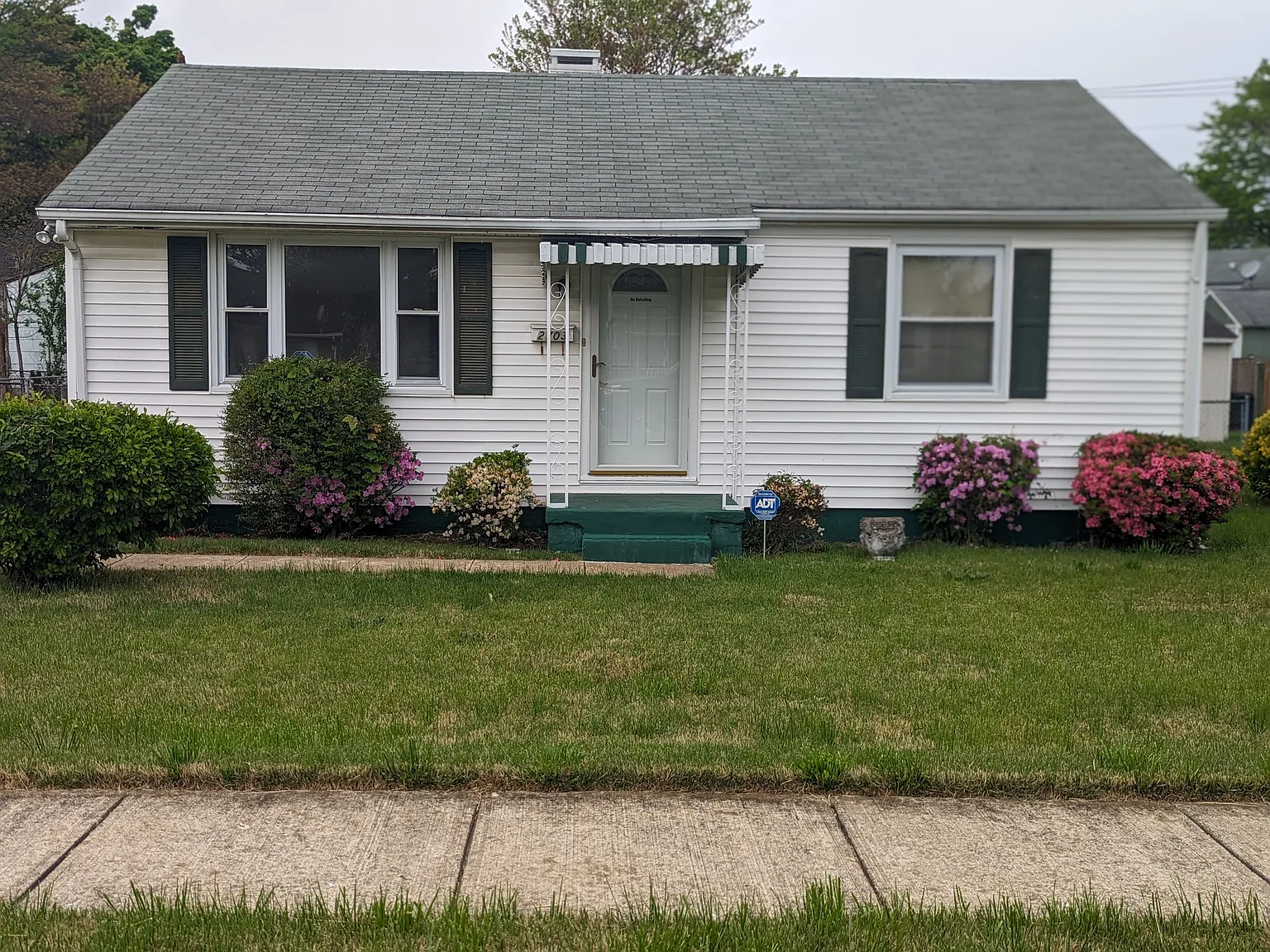 3 bed, 1224 sqft, $2,500 — Photo 1