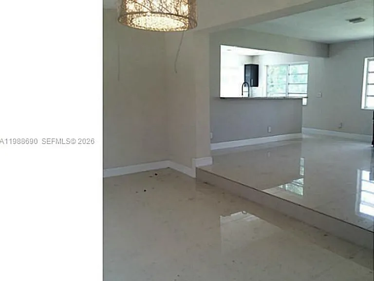 740 NE 179th Ter — Photo 27