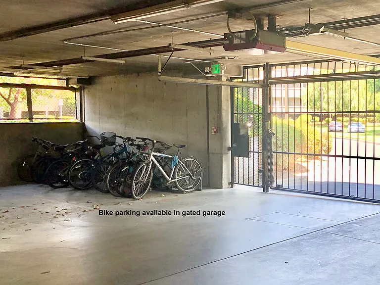 800 Sea Spray Ln #112 — Photo 26